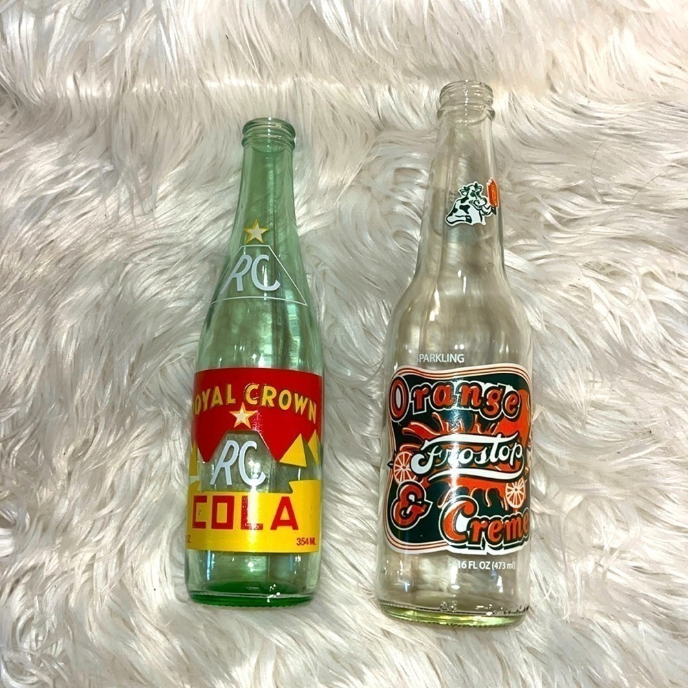 Set of 2 vintage soda pop bottles. RC Cola Frostop orange soda.